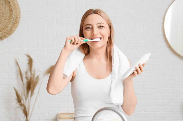 how to choose the best toothbrush and toothpaste for your needs